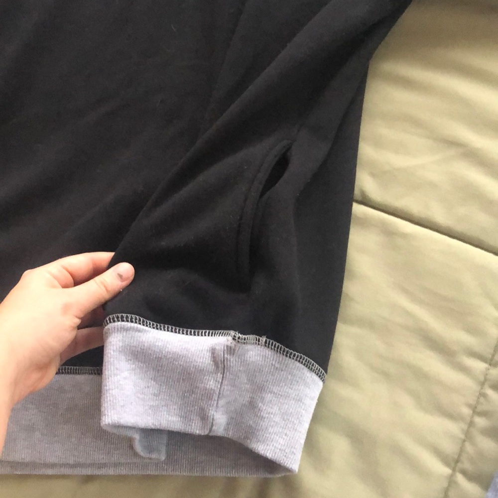 Pullover - Picture 4 of 6